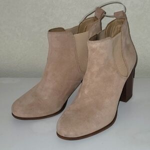 Wt! Michael Kors Women's Ankle Boots